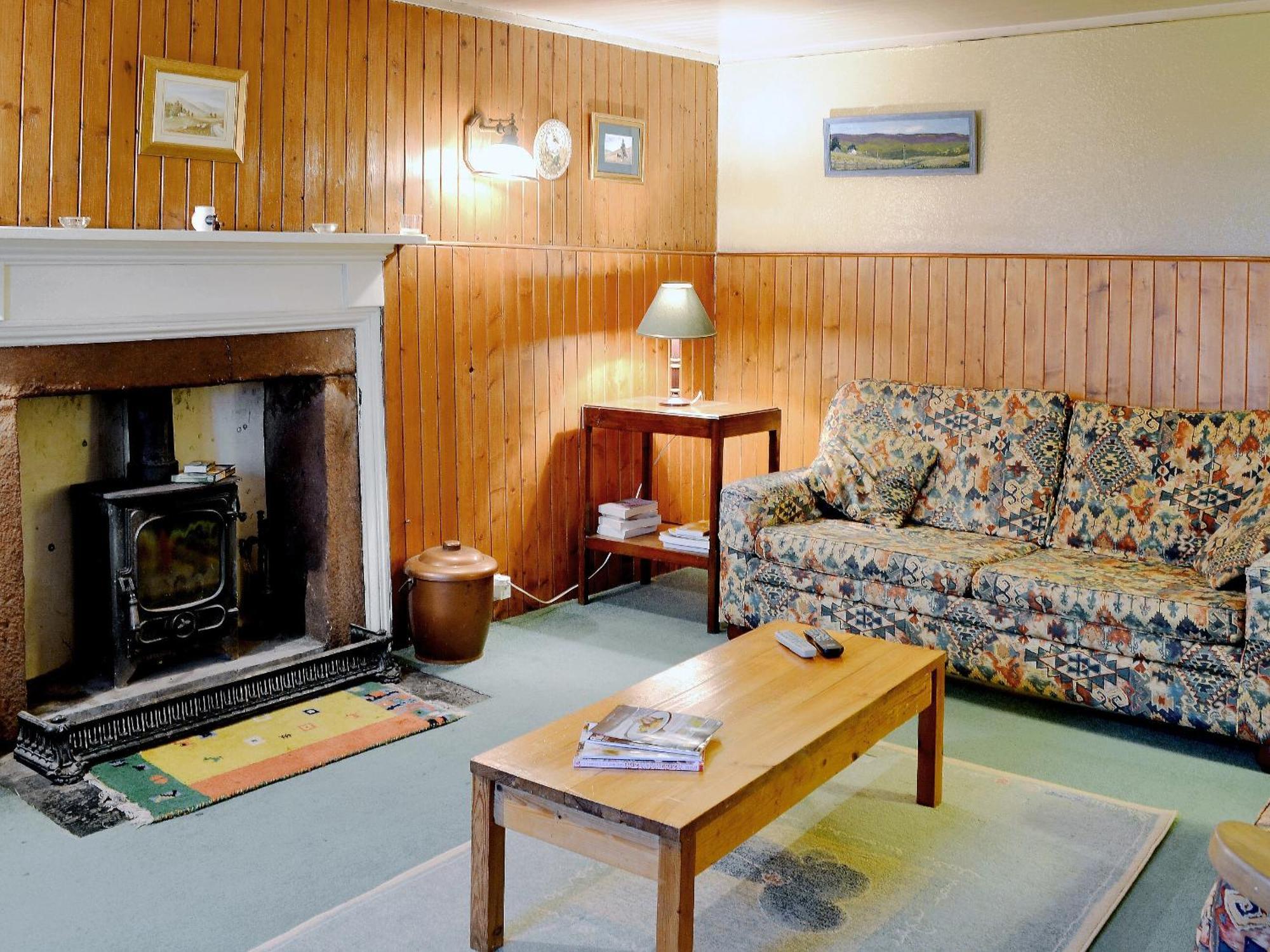 Buckhood - Swwy Villa Inchmill Luaran gambar